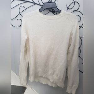 Ivory H&M angora blend sweater sz8